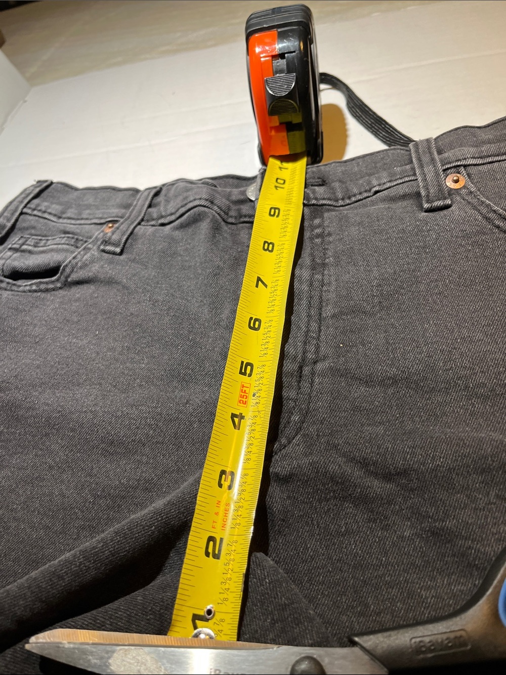 Levi's Black Frayed Hem High-Rise Denim Shorts - Picture 5 of 8